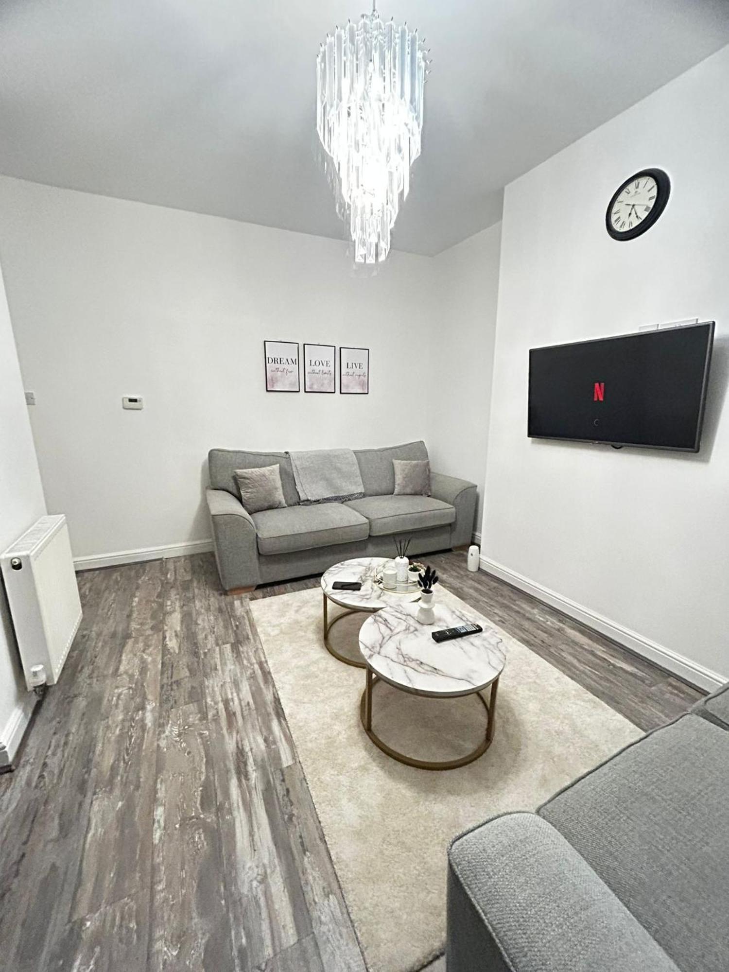 Lovely 5Br Home In Manchester. Close To The City Exteriér fotografie