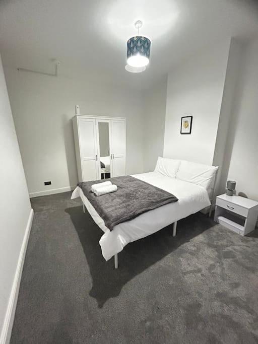Lovely 5Br Home In Manchester. Close To The City Exteriér fotografie