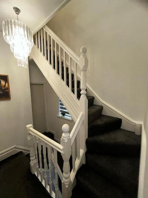 Lovely 5Br Home In Manchester. Close To The City Exteriér fotografie
