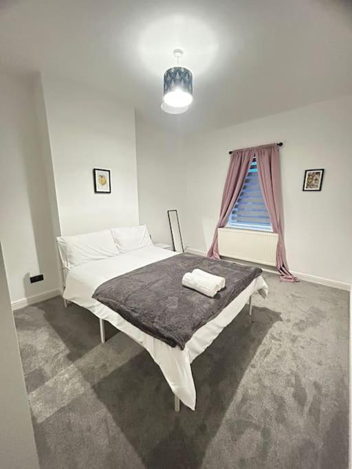 Lovely 5Br Home In Manchester. Close To The City Exteriér fotografie